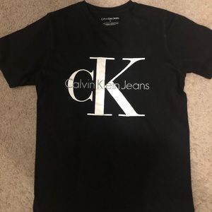 Calvin Klein tee size Medium